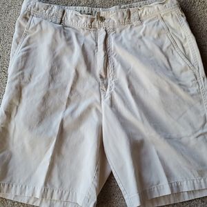 Tommy Bahama light khaki shorts